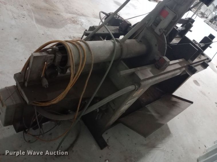 image for item DW0882 Hem V100 band saw