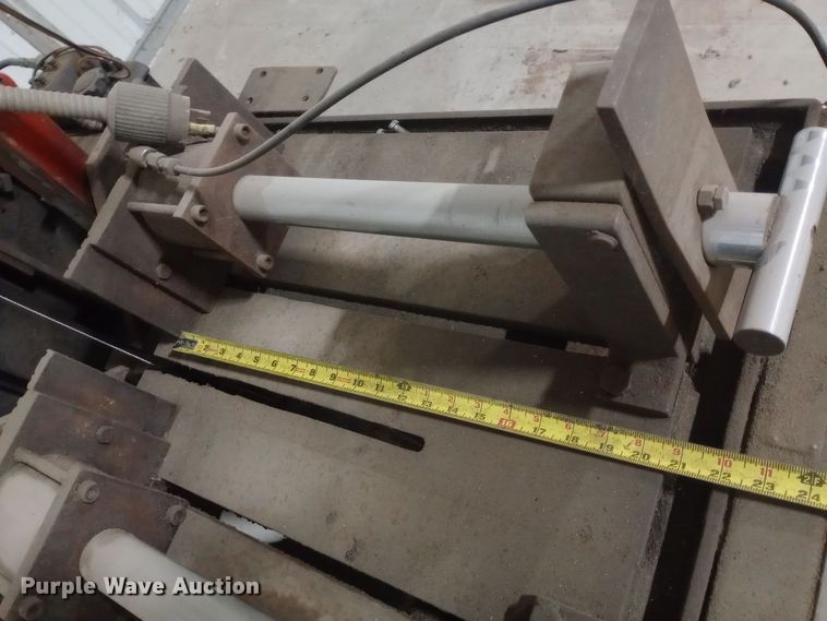 image for item DW0882 Hem V100 band saw