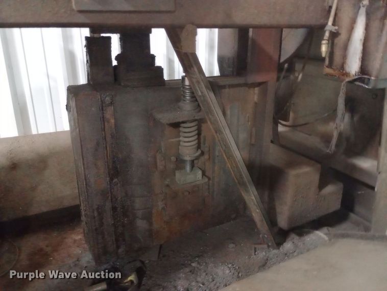 image for item DW0882 Hem V100 band saw