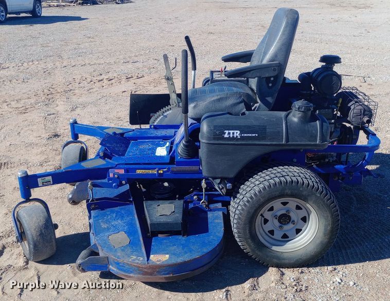 image for item DW0884 Dixon  Silvertip ZTR lawn mower