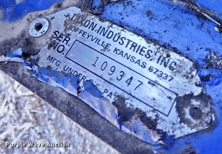 image for item DW0884 Dixon  Silvertip ZTR lawn mower