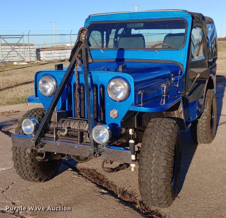 image for item DW0937 1954 Willys Jeep SUV