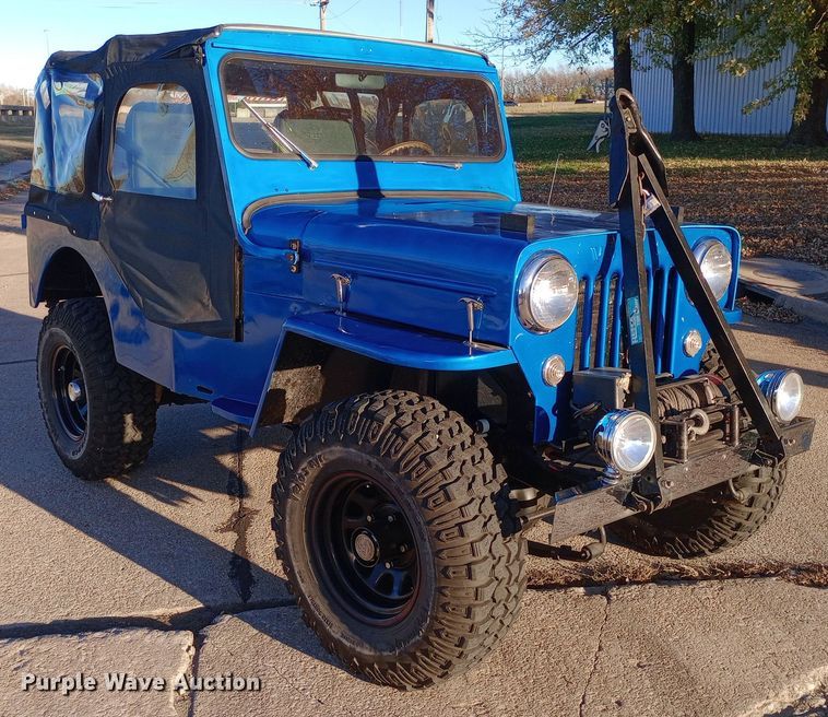 image for item DW0937 1954 Willys Jeep SUV