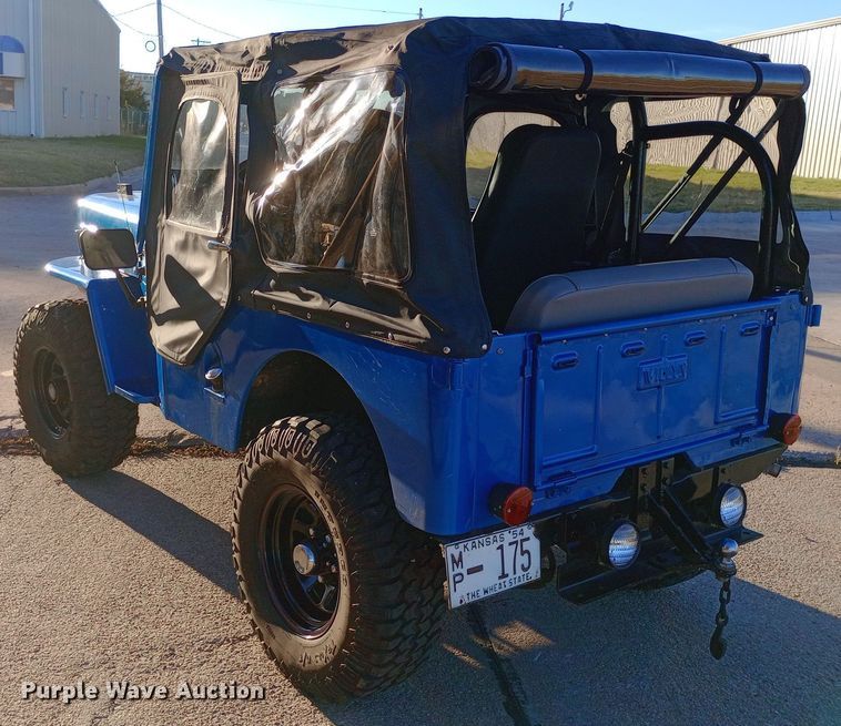 image for item DW0937 1954 Willys Jeep SUV