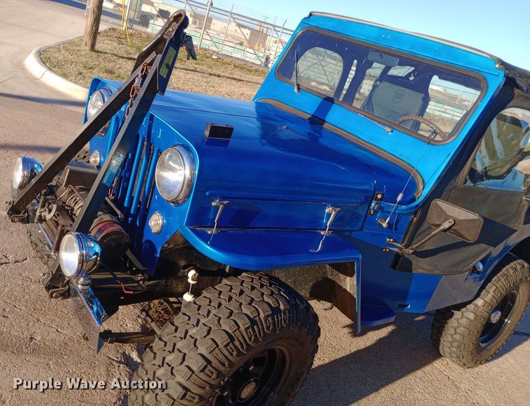 image for item DW0937 1954 Willys Jeep SUV