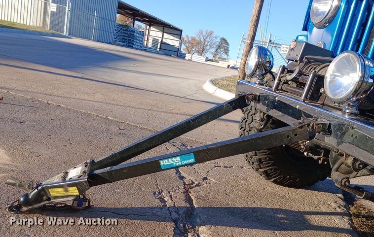 image for item DW0937 1954 Willys Jeep SUV