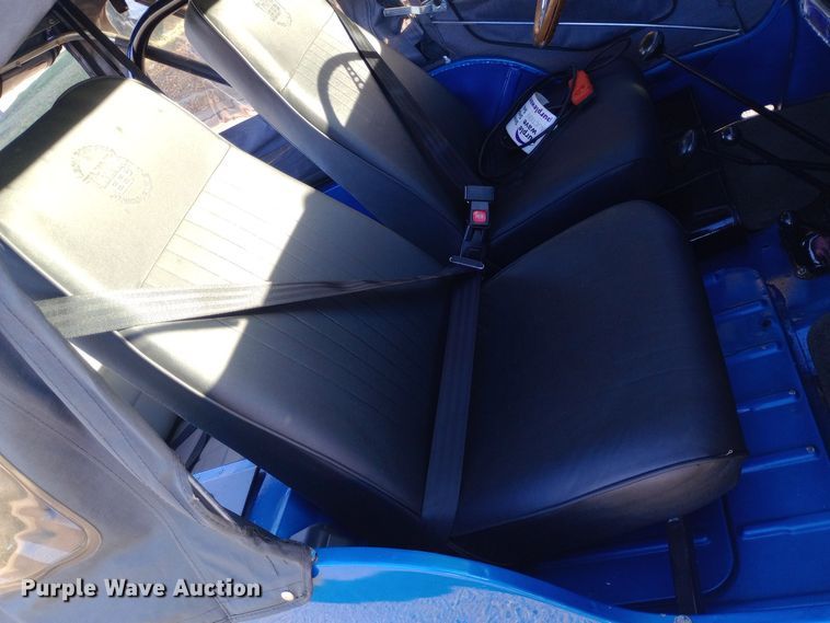 image for item DW0937 1954 Willys Jeep SUV