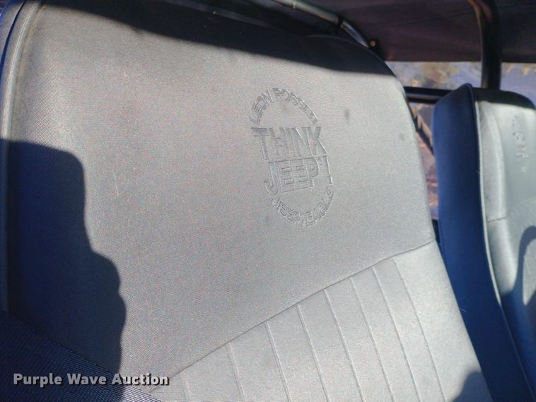 image for item DW0937 1954 Willys Jeep SUV