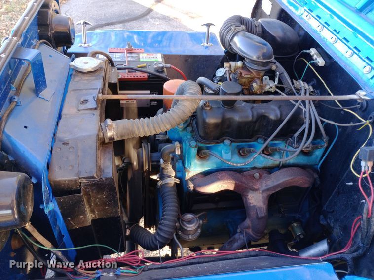 image for item DW0937 1954 Willys Jeep SUV