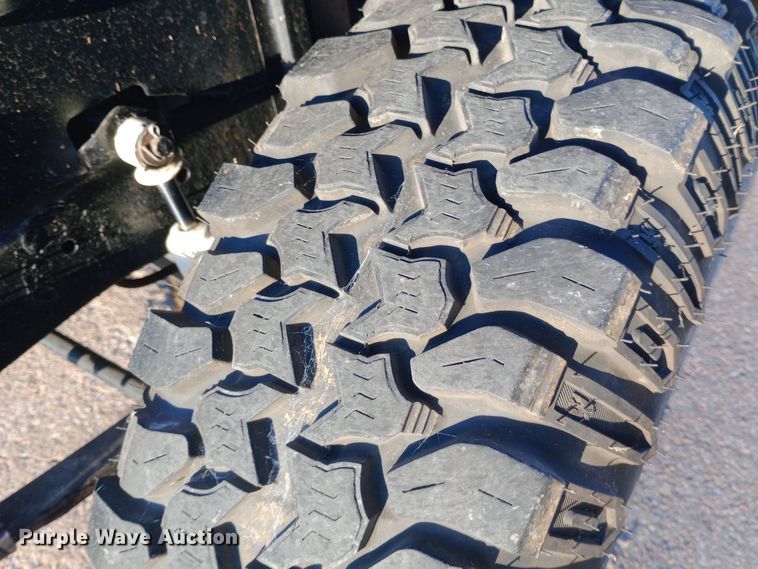 image for item DW0937 1954 Willys Jeep SUV