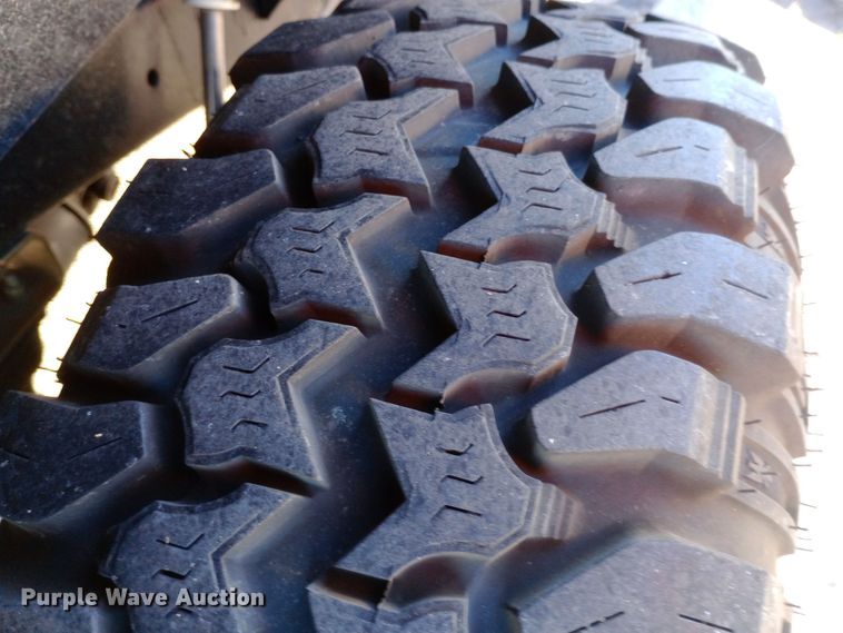 image for item DW0937 1954 Willys Jeep SUV