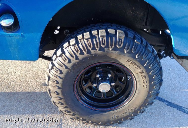 image for item DW0937 1954 Willys Jeep SUV