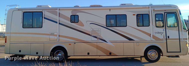 image for item DW0938 2001 Monaco Diplomat  RV