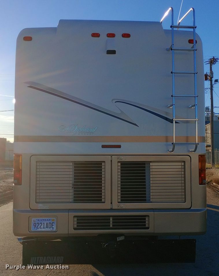 image for item DW0938 2001 Monaco Diplomat  RV