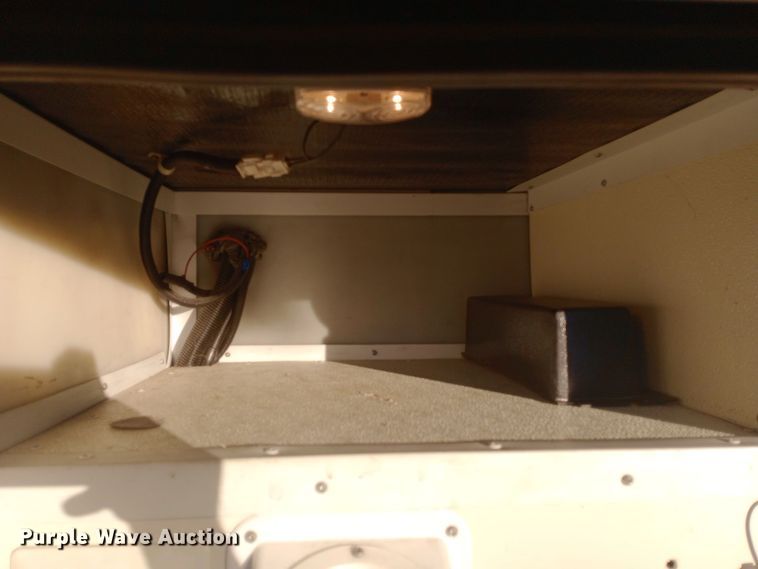 image for item DW0938 2001 Monaco Diplomat  RV