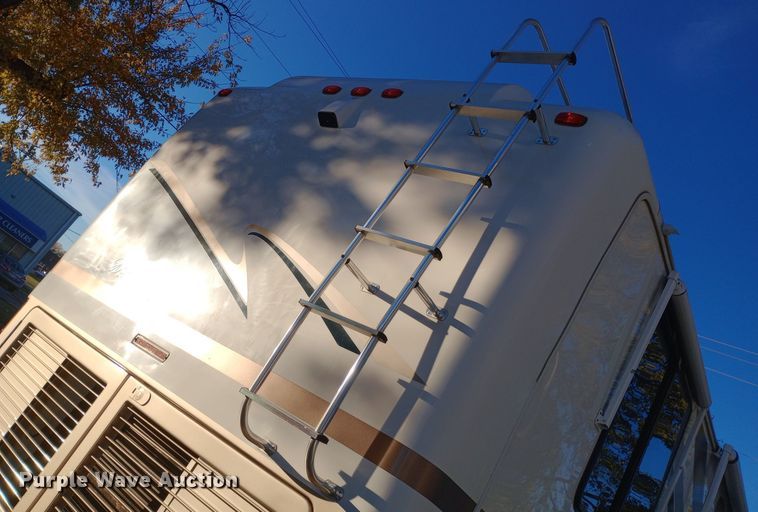 image for item DW0938 2001 Monaco Diplomat  RV