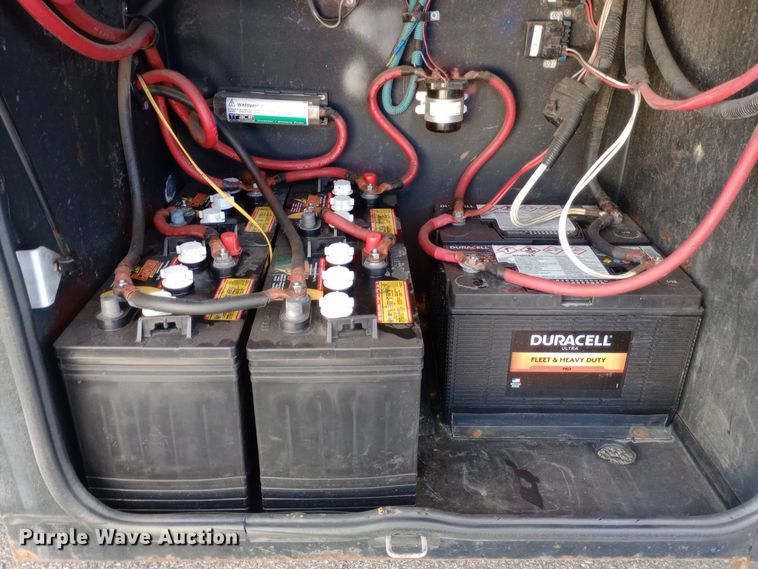 image for item DW0938 2001 Monaco Diplomat  RV