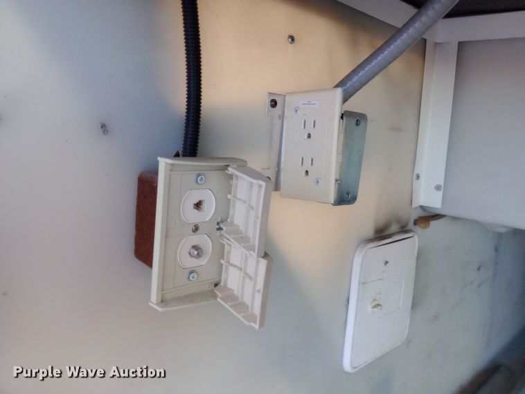 image for item DW0938 2001 Monaco Diplomat  RV