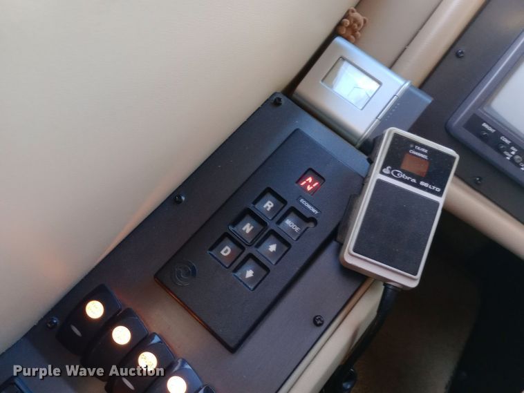 image for item DW0938 2001 Monaco Diplomat  RV