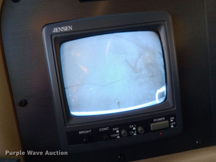 image for item DW0938 2001 Monaco Diplomat  RV