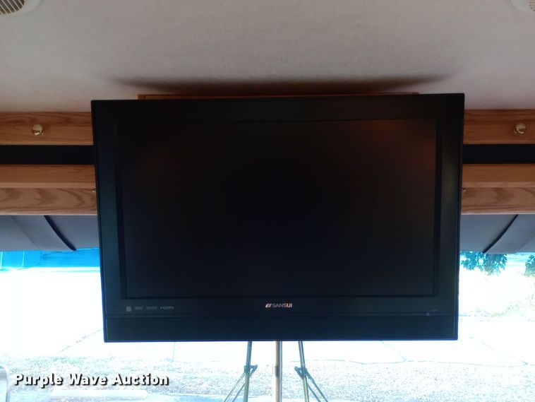 image for item DW0938 2001 Monaco Diplomat  RV