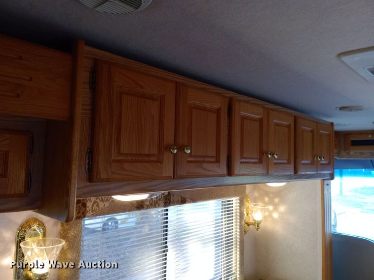 image for item DW0938 2001 Monaco Diplomat  RV