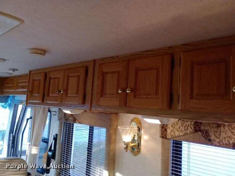 image for item DW0938 2001 Monaco Diplomat  RV