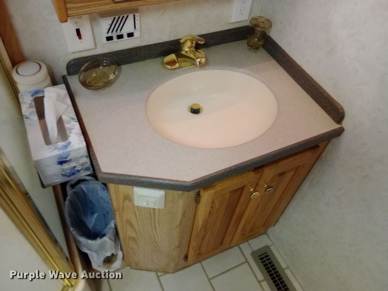 image for item DW0938 2001 Monaco Diplomat  RV