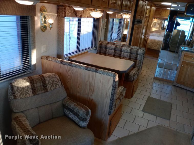 image for item DW0938 2001 Monaco Diplomat  RV