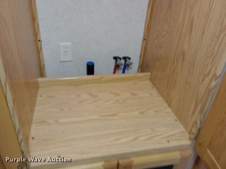 image for item DW0938 2001 Monaco Diplomat  RV