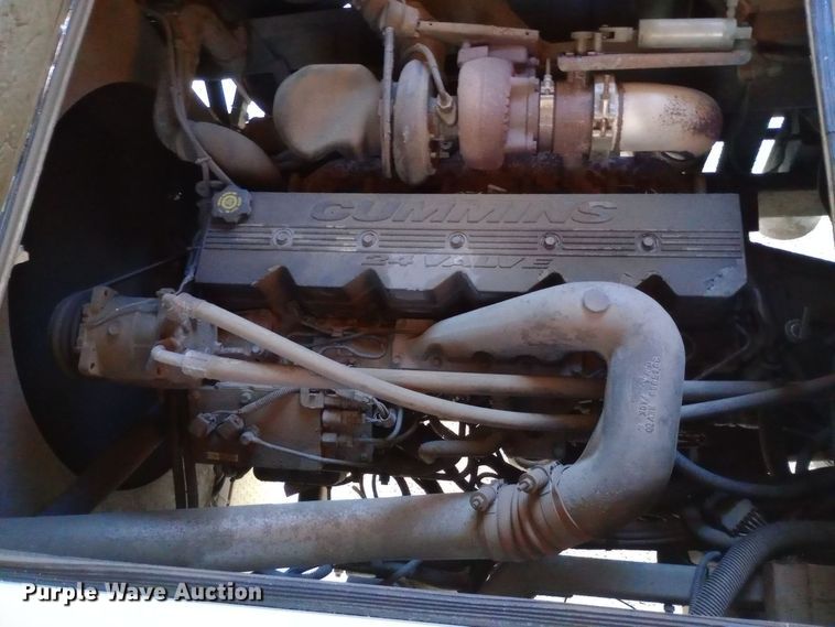 image for item DW0938 2001 Monaco Diplomat  RV