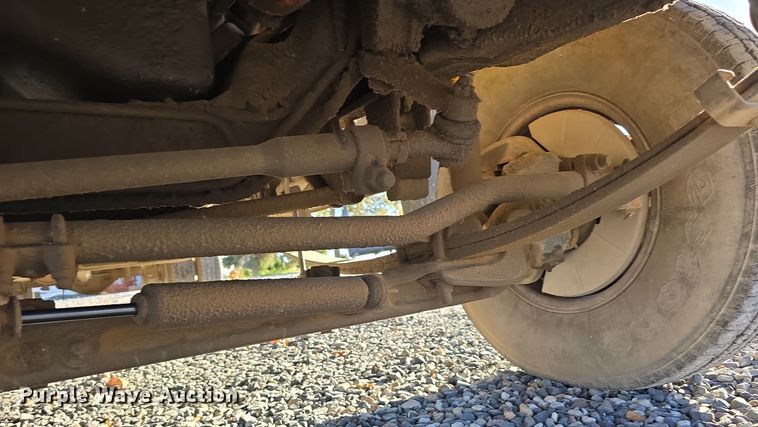 image for item DW3819 1995 Ford F-Super Duty flatbed truck