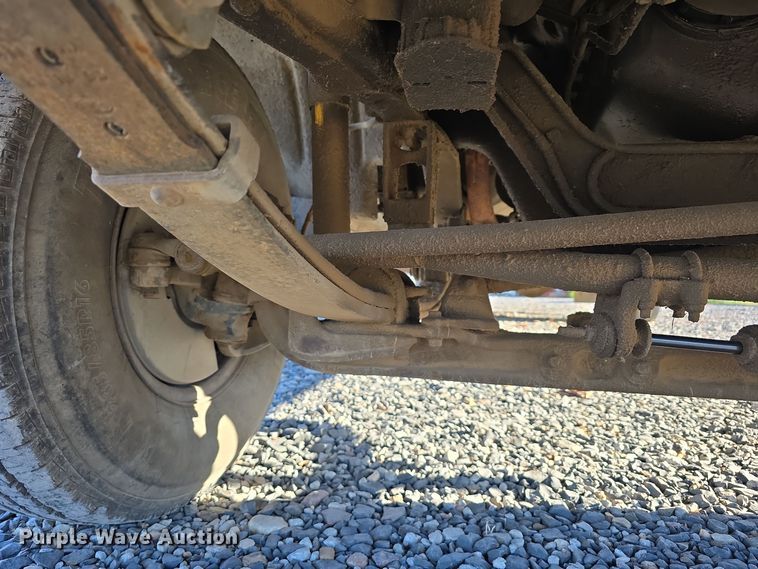 image for item DW3819 1995 Ford F-Super Duty flatbed truck