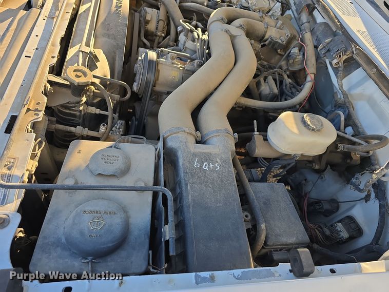 image for item DW3819 1995 Ford F-Super Duty flatbed truck