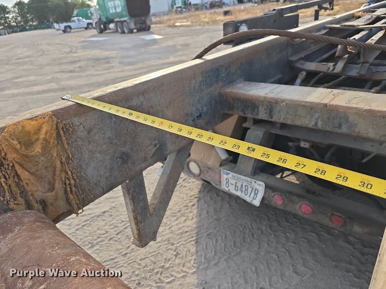 image for item DW3846 2006 AutoCar XPeditor roll-off container truck