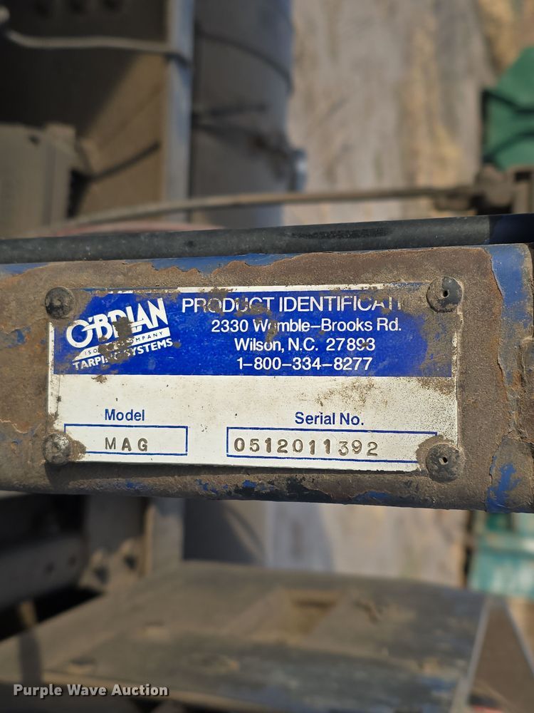 image for item DW3846 2006 AutoCar XPeditor roll-off container truck