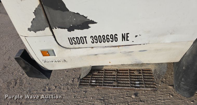 image for item DW3846 2006 AutoCar XPeditor roll-off container truck