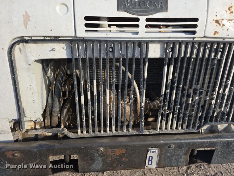 image for item DW3846 2006 AutoCar XPeditor roll-off container truck