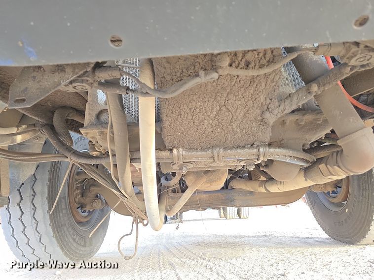 image for item DW3846 2006 AutoCar XPeditor roll-off container truck