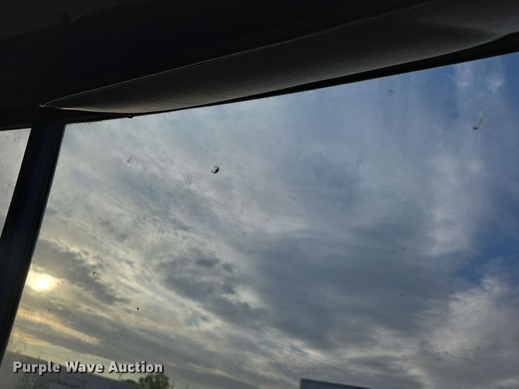 image for item DW3846 2006 AutoCar XPeditor roll-off container truck