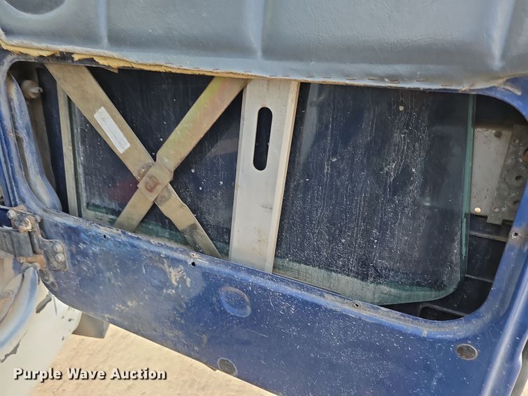 image for item DW3846 2006 AutoCar XPeditor roll-off container truck