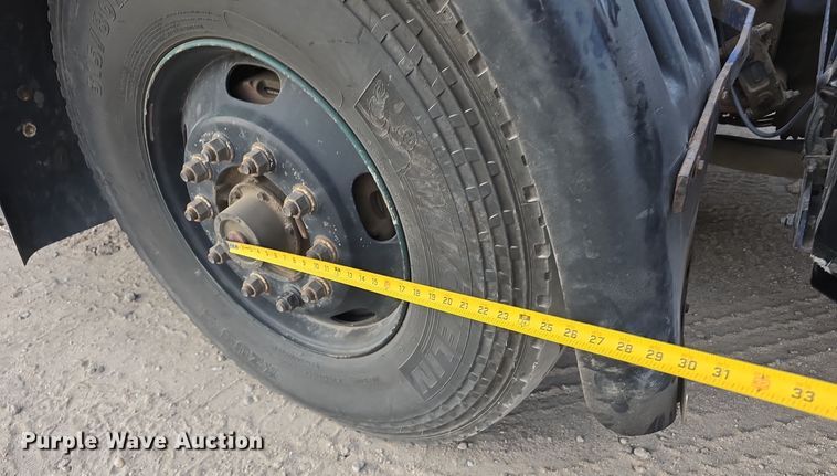 image for item DW3846 2006 AutoCar XPeditor roll-off container truck