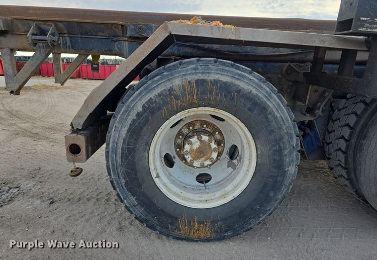 image for item DW3846 2006 AutoCar XPeditor roll-off container truck