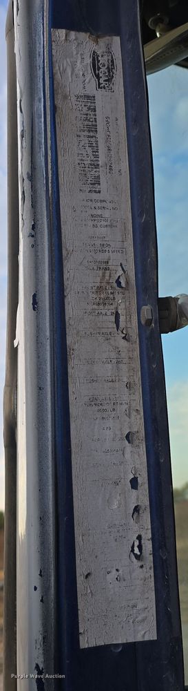 image for item DW3846 2006 AutoCar XPeditor roll-off container truck