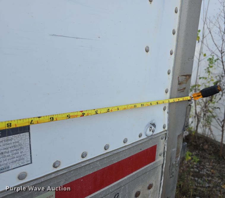 image for item DW3962 2005 Utility dry van trailer