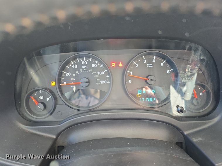 image for item DW3971 2011 Jeep Patriot SUV