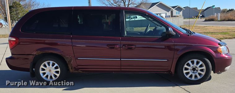 image for item DW3972 2002 Chrysler Town and Country handicap accessible van