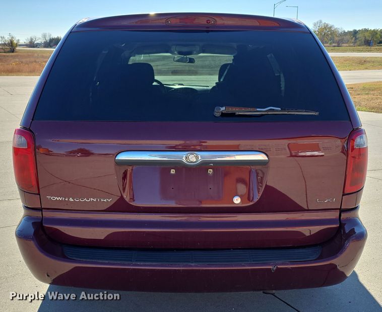 image for item DW3972 2002 Chrysler Town and Country handicap accessible van