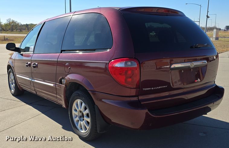 image for item DW3972 2002 Chrysler Town and Country handicap accessible van