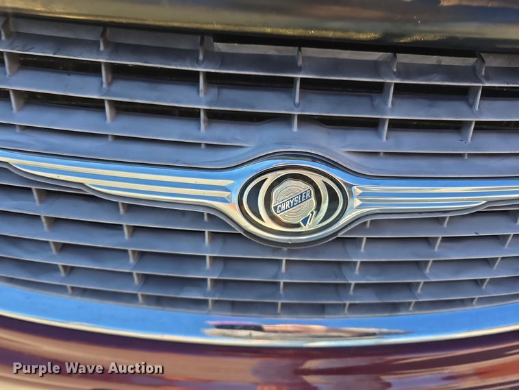 image for item DW3972 2002 Chrysler Town and Country handicap accessible van